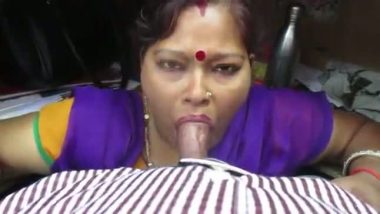 South Indian aunty deep throat blowjob