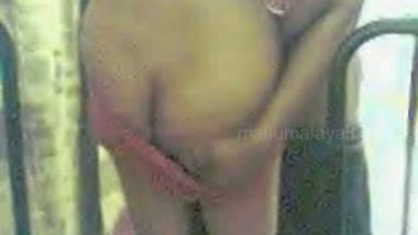 Xxx Sex Aunty And Boy Jabardasti Sex - 35 Age Tamil Aunty And 19age Boy Sex Videos indian sex videos at ...