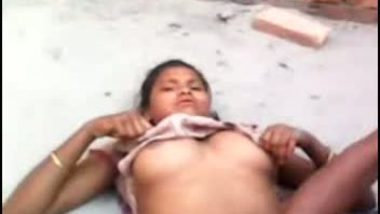 Chodai First - Desi Village Xxx Vidio In First Time Girl Chodai indian sex videos ...