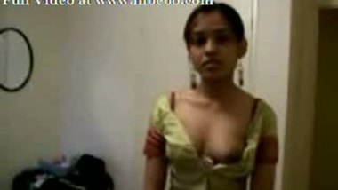 Sumi Girl Sex Video - Mumbai Girl Sumi Exposing Her Boob porn indian film