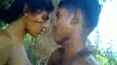 Romantic Villege Xxx - Village Girl Hot Outdoor Sex With Lover porn indian film