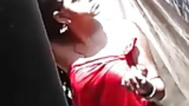 Neigbor Girl Taking Bath porn indian film