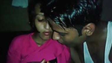 Indin Big Nipulls Vdios - Desi Bhabhi Boob Press Nipull Show indian sex videos at rajwap.me