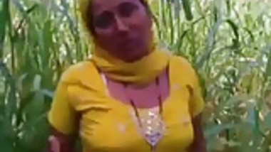 Punjabi Girl Wwwxxx - Punjabi Kudi In Village Www Xxx Fields Ppporn indian sex videos at ...