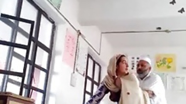 380px x 214px - Desi Head Master Fuck Urdu Teacher School Affair Caught Mms porn ...