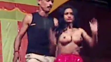 Sheeza Butt Hot Pakistani Unseen Mujra Live indian sex videos at ...