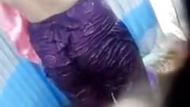 Pari Tamg Poron - Marathi House Wife Caught By Hidden Cam During Illegal Sex With ...