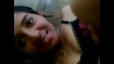 Naked And Sexy Marathi Girl Having Fun Outdoor With Boyfriend porn ...