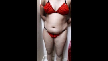 Nude Desi Aunty Red Bikini
