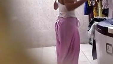 Wifedresschange - Madurai Young Hot Tamil Girl Dress Change Taken By Hiddencam porn ...