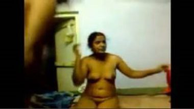 Telugu Aunty Removing Saree Before Sex porn indian film