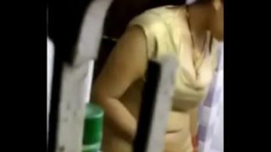 Sslc Hd Sex Video New - A 10th Class Girl Without Dress Bathing Xxx indian sex videos at ...