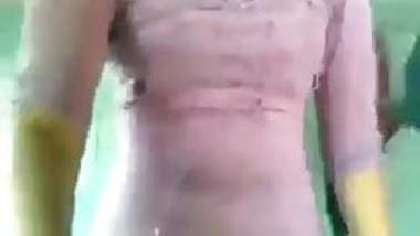 Girls Remove Dress In Bathroom Video - Tamil Girl Dress Remove Video indian sex videos at rajwap.me