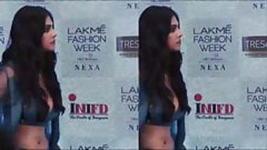Pakistani Actress Sajal Sexy Videos indian sex videos at rajwap.me