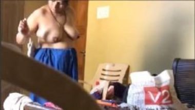 Busty Indian Aunty Caught While Changing Clothes