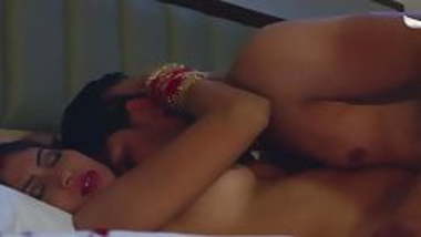 Bhartiya Desi Bhabhi Ki Chudai Full Video Suhagraat indian sex ...